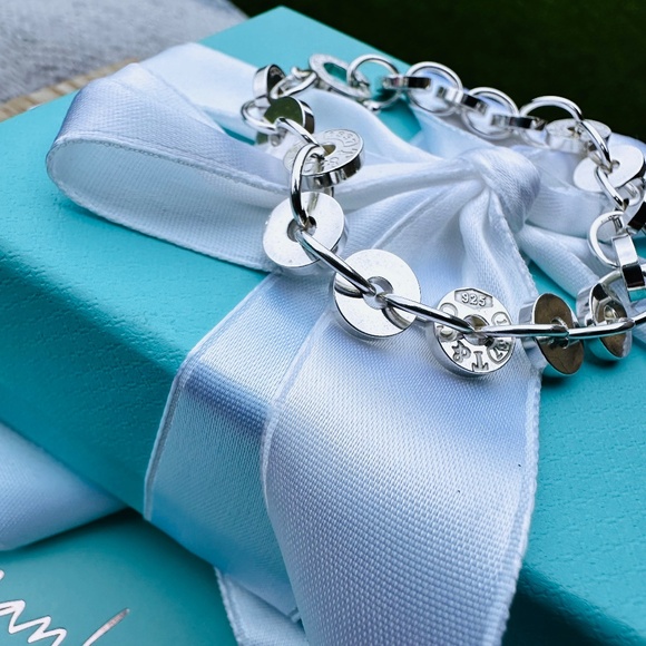 Tiffany & Co. 1837 Circle Link bracelet in Silver, 7" - Picture 3 of 5